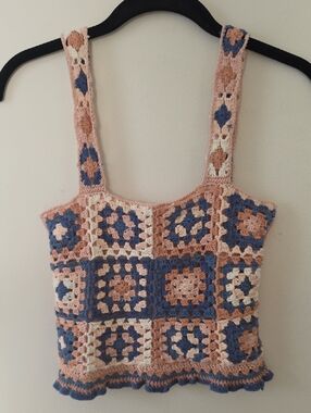 American Eagle Crochet Square Tank Top in Pink, Blue & Cream Small